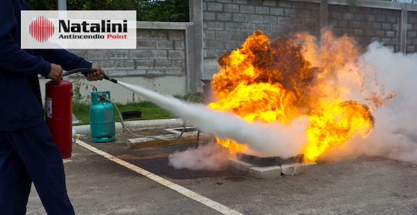 estintore a polvere manutenzione antincendio